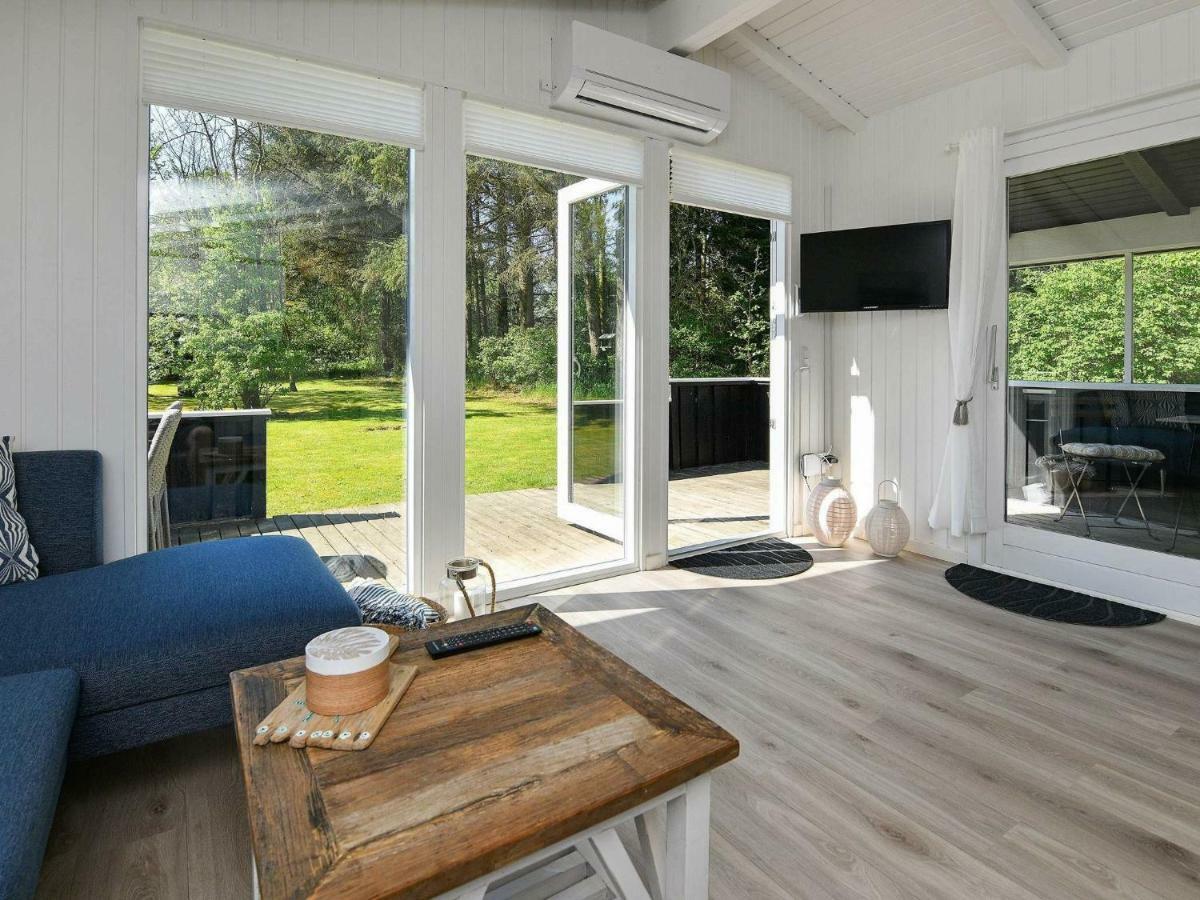5 Person Holiday Home In Oksb L Dyreby 외부 사진
